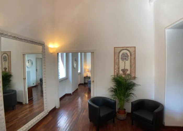 Appartement Maison Cloe Near The Spanish Steps